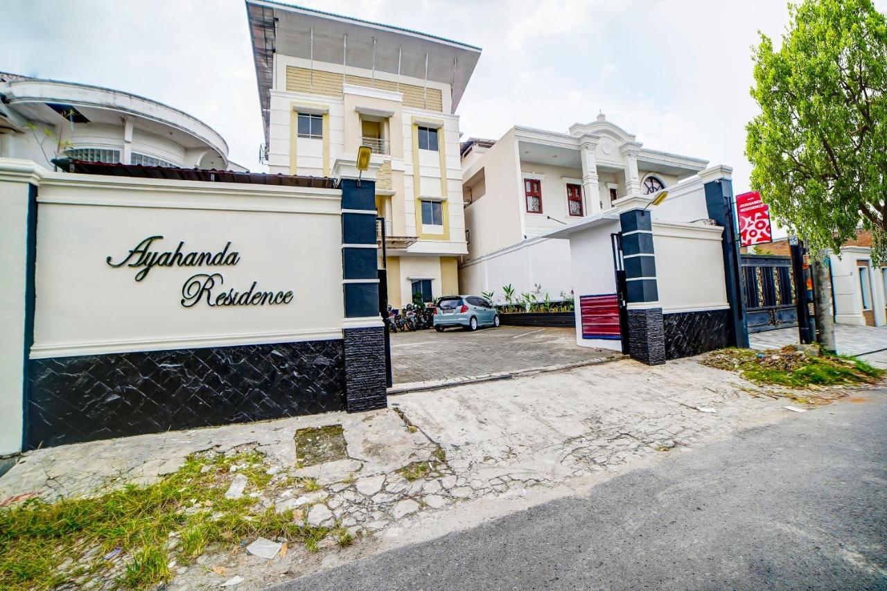 Oyo 91170 Ayahanda Residence Medan Exteriör bild